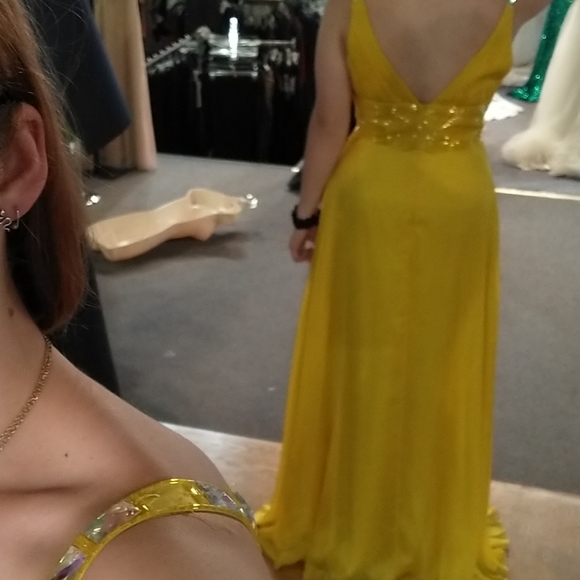 Sherry Hill mevening gown - Picture 2 of 6